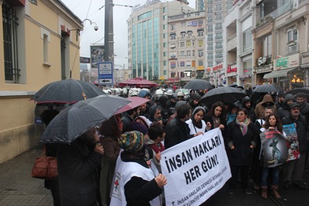 ihd-istanbul-insan-haklari-haftasi-eylemi-10 12 14 -004-