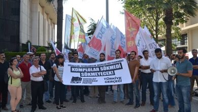SDP ye yapılan baskınlar protesto edildi