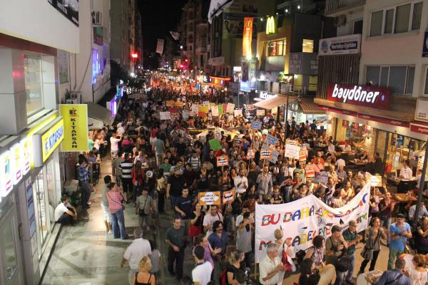İzmirde ODTÜ yürüyüşüne katılanlara dava