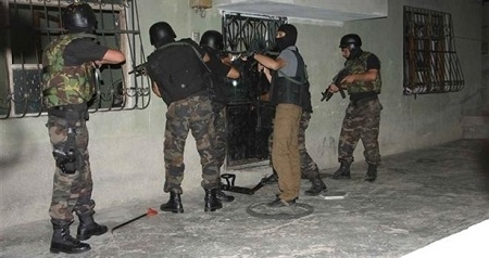 Eskişehir ve Siirtte 20 gözaltı