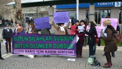 İzmir Barış İçin Kadın Girişimi eylemi