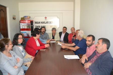 İzmir İHD basın toplantısı