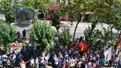 İzmirde abluka altında HDP mitingi