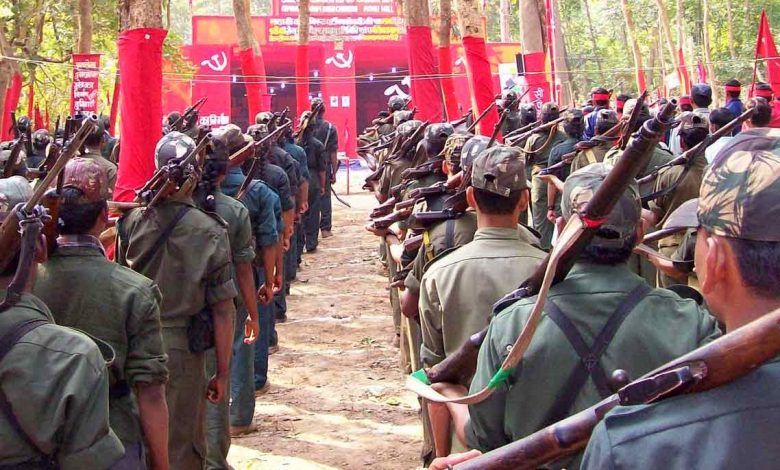 hindistanlı maoist