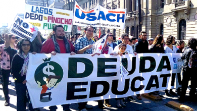 Şilide öğrenciler paralı eğitime karşı yürüdü