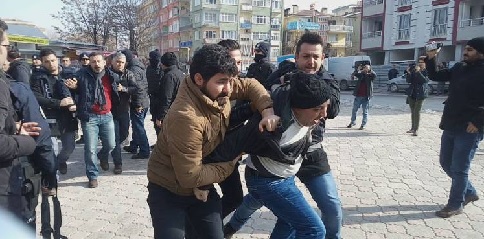 KESK üyelerine polis saldırısı