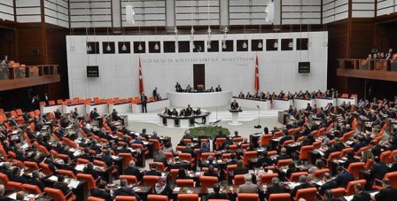 HDP 695 ve 696 nolu KHK için TBMMyi olağanüstü toplantıya çağırdı